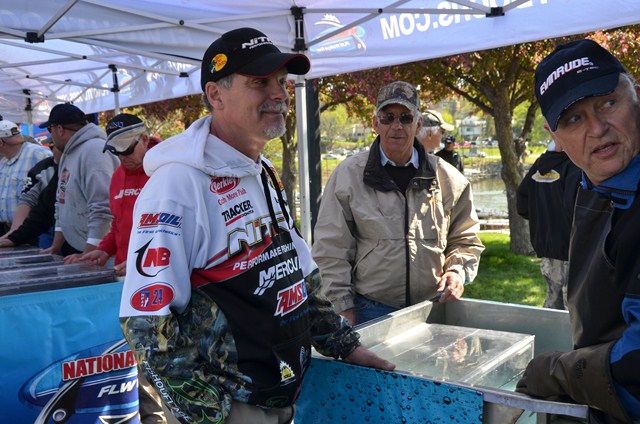 D2914636-691E-4F65-B117-1F0AFC386E95