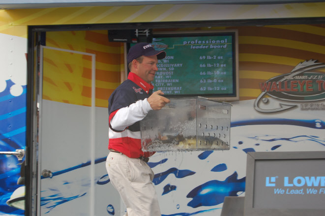 D2D3343B-FFC0-4602-B46F-9E0FA3870199