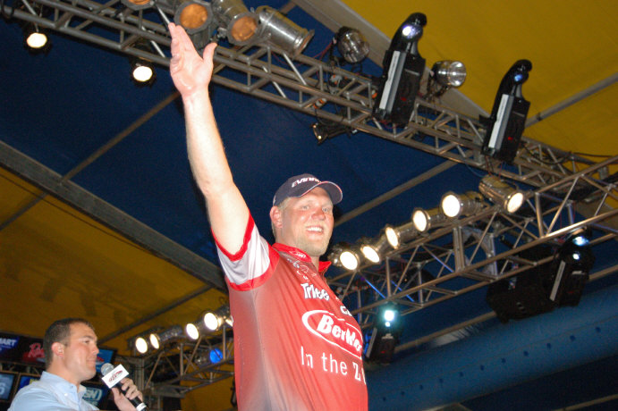 D2DE11CC-1E55-42ED-B3B0-91E3500F88AA