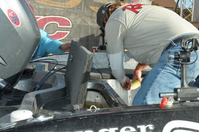 D30B2149-2597-4F78-8675-9BB11B789B77