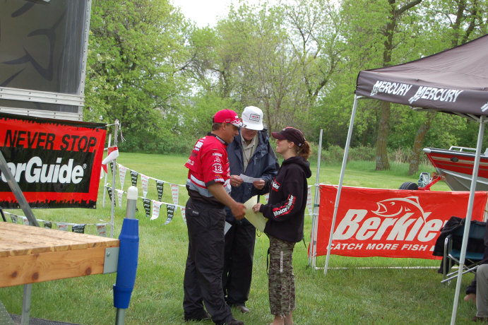 D31D4433-9F75-428D-BADC-0EE52D6C76AA