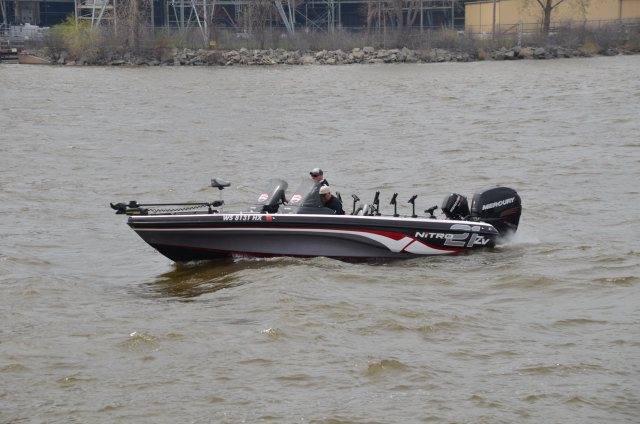 D3219A4E-19B2-4224-A930-FF7F6C9CB249