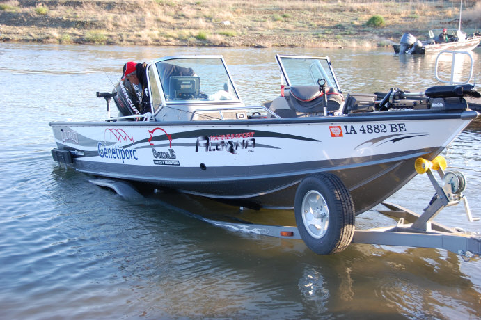 D3435CC9-E016-4F77-BE85-ADF0C5B05C02