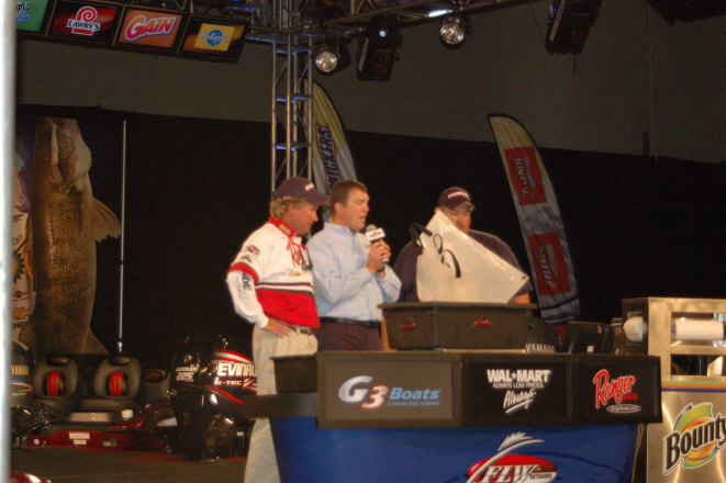 D37022F0-2997-44B0-BB7B-45073DB2CEC6