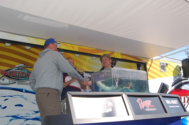 D39286E0-14E0-4262-BFA8-67CCED5C4158