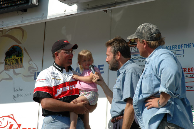 D3EB93B4-FFBF-40F6-9F4F-28C77BAE3DD7