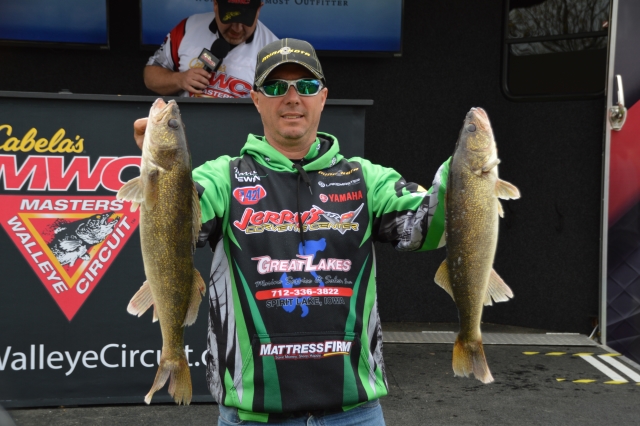 D3F21C77-68A0-452B-B8DB-C87129506148