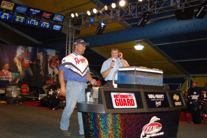 D4153B29-B5F0-45EA-B701-6F9937A3DD10