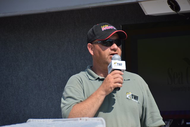 D41B35FF-084B-4192-B0FC-09EB54AFC2D6