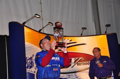 D420FEB9-A978-4AE8-85C2-9D022C290C67