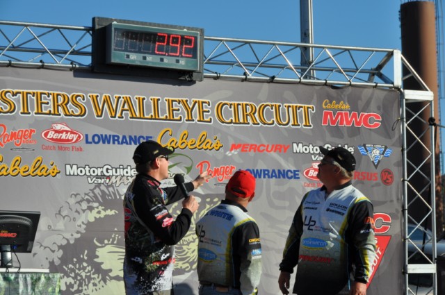 D44BE3C5-CC1B-49F7-9336-687B6EB11256