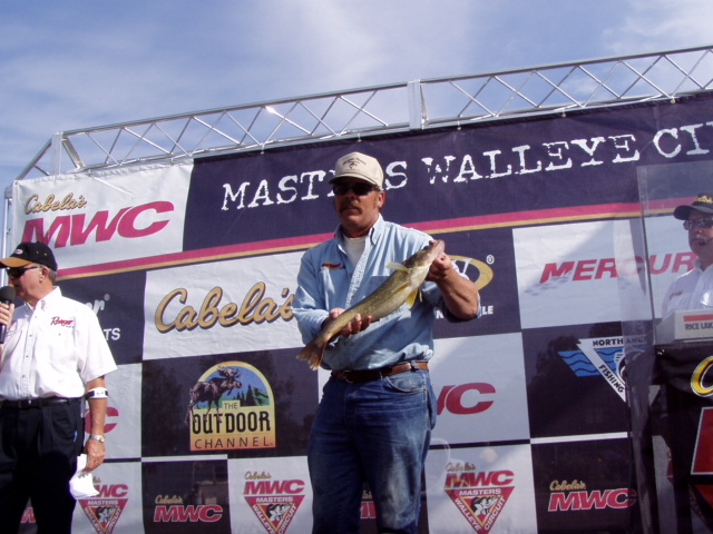 D459B9F8-CEBE-41BC-8255-32D745855F60