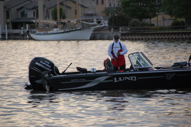 D4610485-3D35-48F3-8DA7-BD87BA30D825