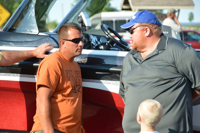 D46FC4E8-5B17-455F-B8C9-3593C5BE8AD1