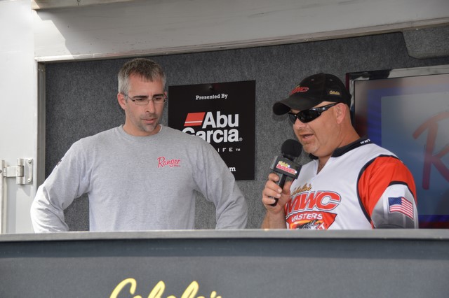 D48932D8-D406-4870-9780-57C5978663A9