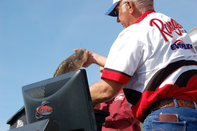 D4893ED9-B4CA-4971-93B7-E49E3DBFA068