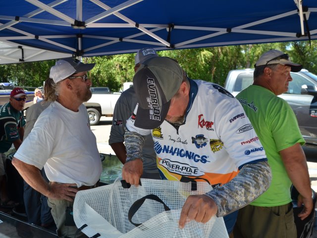 D491E501-913A-4406-93DC-9C61C9AE59D9