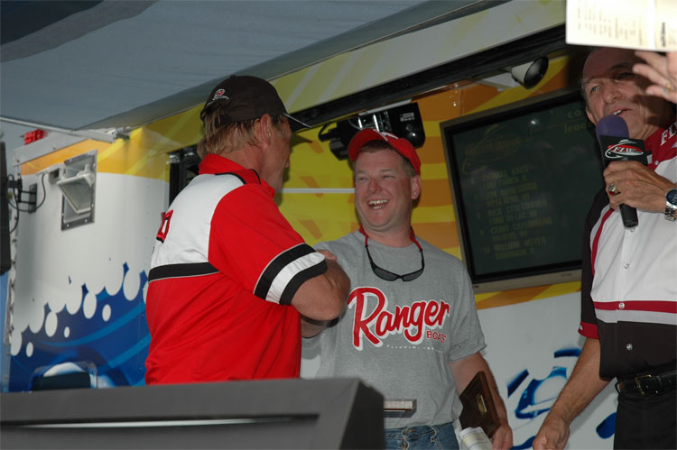 D51A691D-EF53-4C13-970B-48E2C112B18A