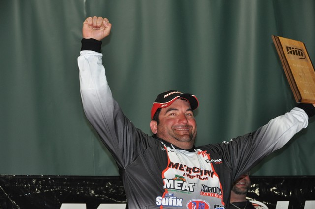 D52F7FD0-027F-4C5E-AA0B-6C8D0FC2D360