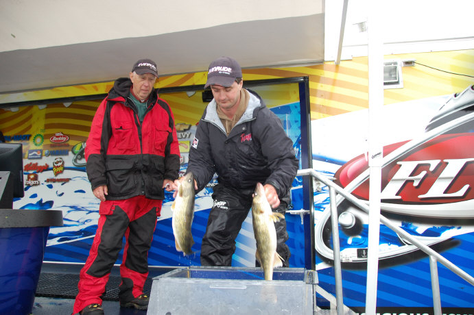 D5392F7C-24CE-4315-A9AD-41780AD40110