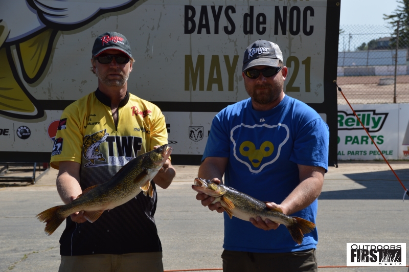 D54F2DF5-921A-40C5-BA35-AE5B8BDC6E00