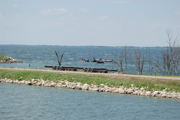 D55BC1A9-103D-40E8-935B-9C10A53E3DAE