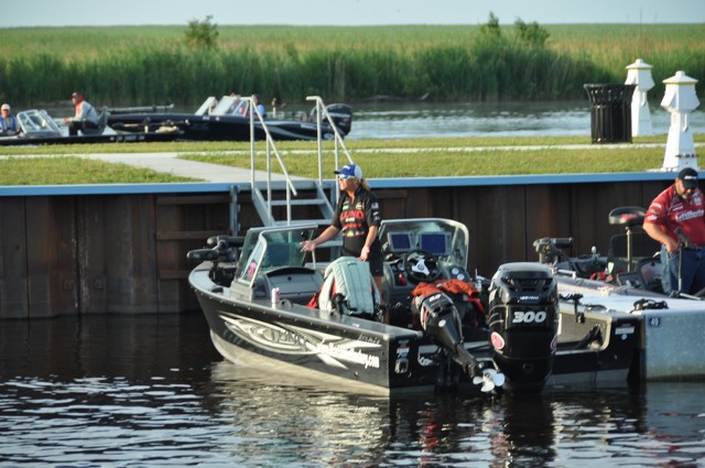 D56EA4FA-E621-459A-8092-998D5ACFB6AB