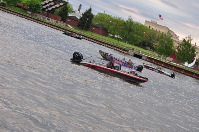 D579ABF6-A06B-4E41-BEA5-27C5A2181FC1