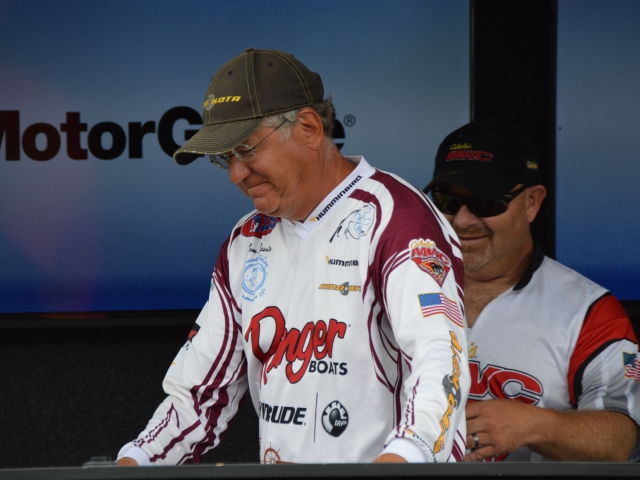 D58362BC-8693-47AA-BA3E-D0DDE903F183