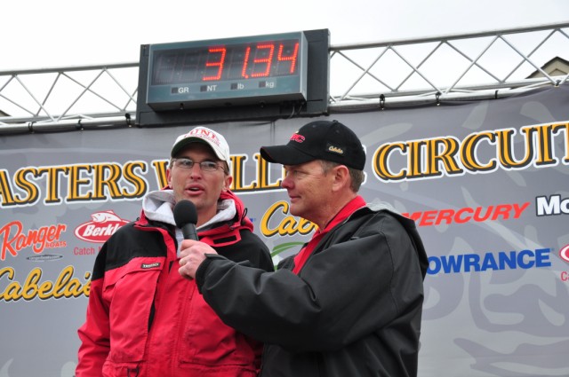 D598C891-D389-4D74-97FC-9DA4E06E8781