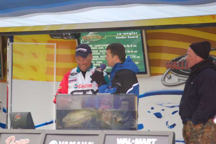 D5A2C49D-5F98-4816-9AEA-0AF009E3BDD5