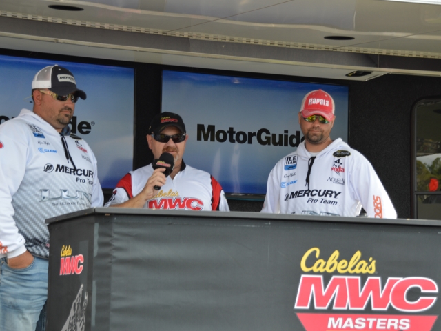 D5DC861E-D9FE-4B3C-BB5E-E93D7D353855