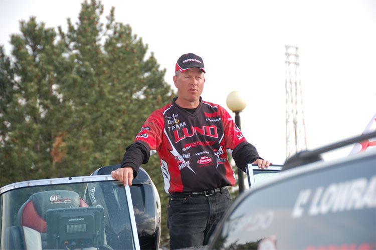 D61025BF-0310-4282-AE7D-BD3F07E4A7D0