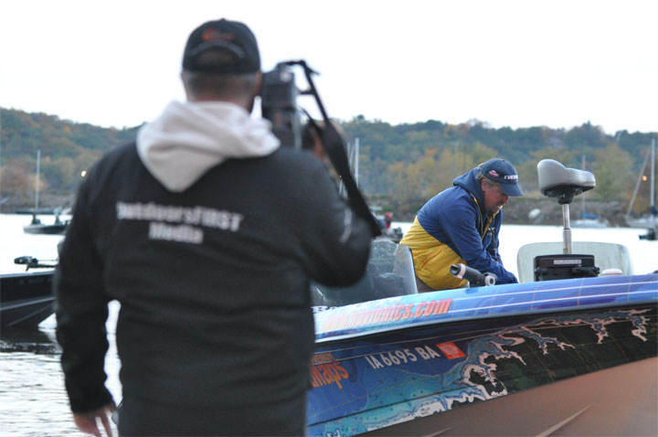 D61D0DAC-667E-4A3E-83D3-E3FB0F760E88