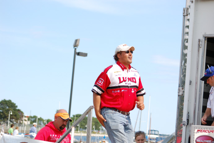 D6432D17-3D08-4BFC-959B-4166AB9AE49B