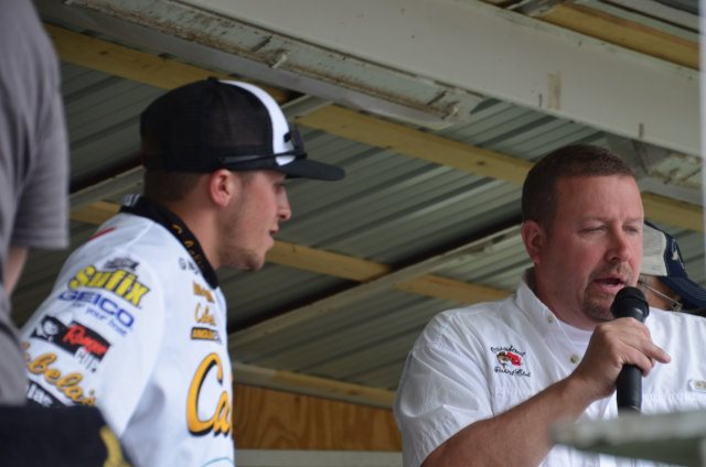 D679AB46-8957-4E31-BAA7-69F82CB8D7CB