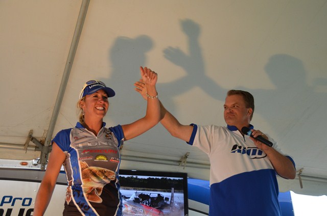 D6F73CC5-ED68-4598-AC7A-2DE6776BE36C