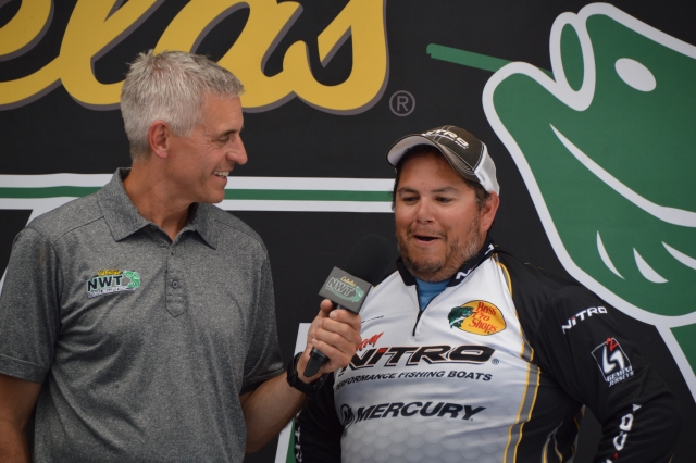 D6FA54F2-6770-492D-AD1A-B131A4EE6D5F