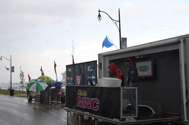 D6FEDE86-4F72-416C-BB1A-493A45468721