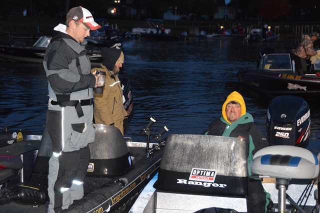 58AEC80D-F560-4D0C-9D6B-B5EF7D05FBFE