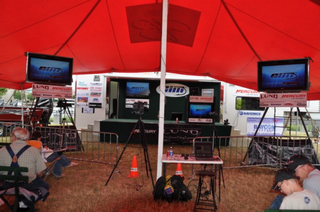 D7089DA2-B332-4F42-93BE-DED5A6EEA8DC