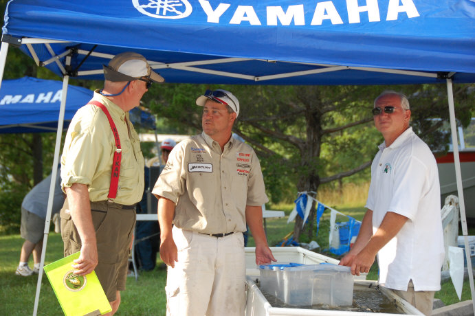 D70DDAA5-51B1-46BA-83A0-FED7F45188B6