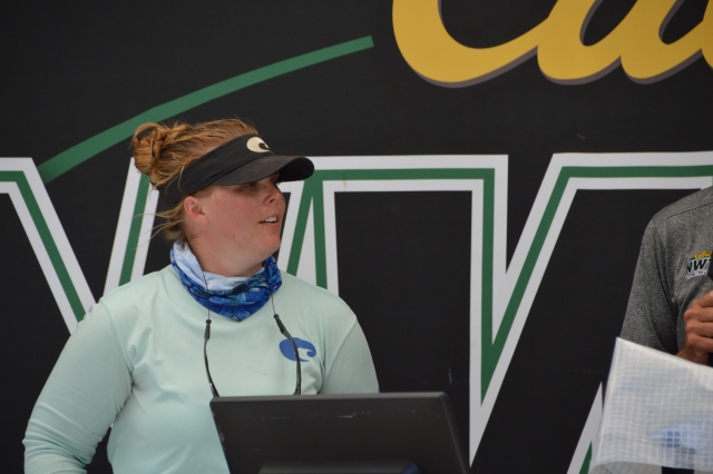 D726BFE3-5263-4B39-A222-2B1AE98F33D7