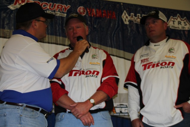 D72F863B-4009-4097-A850-E836138EEDE2