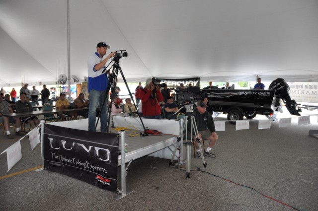 D73E08C0-C309-4A3E-AC60-A477A233BF8D