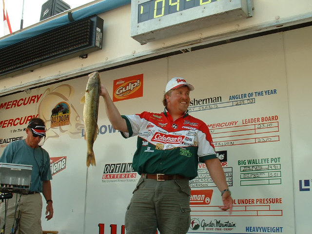 D74F2DEF-3E99-4A76-AD77-C5C0274E4A99