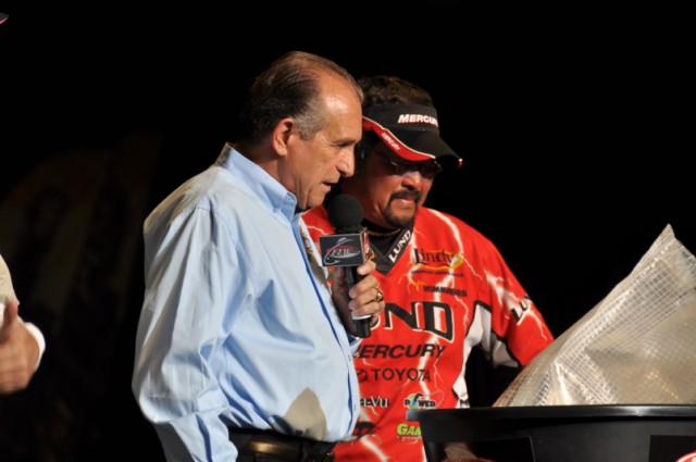 D7B11D7E-1D2F-4160-9E95-1B17D56288F0