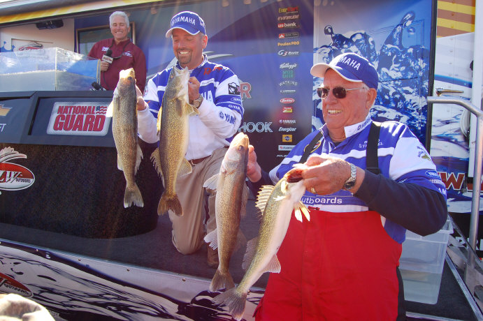 D7E898A5-A82F-4F23-B7DE-80C6AD38B872