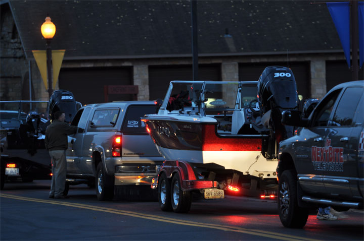 D81C03FF-F19E-4BB9-BC30-C9E2BAF19BB1