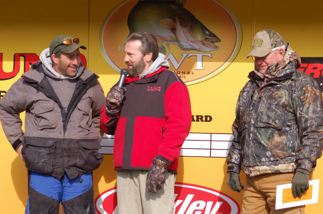 D84DEF04-8035-42F4-AA64-98CF8CC1B948